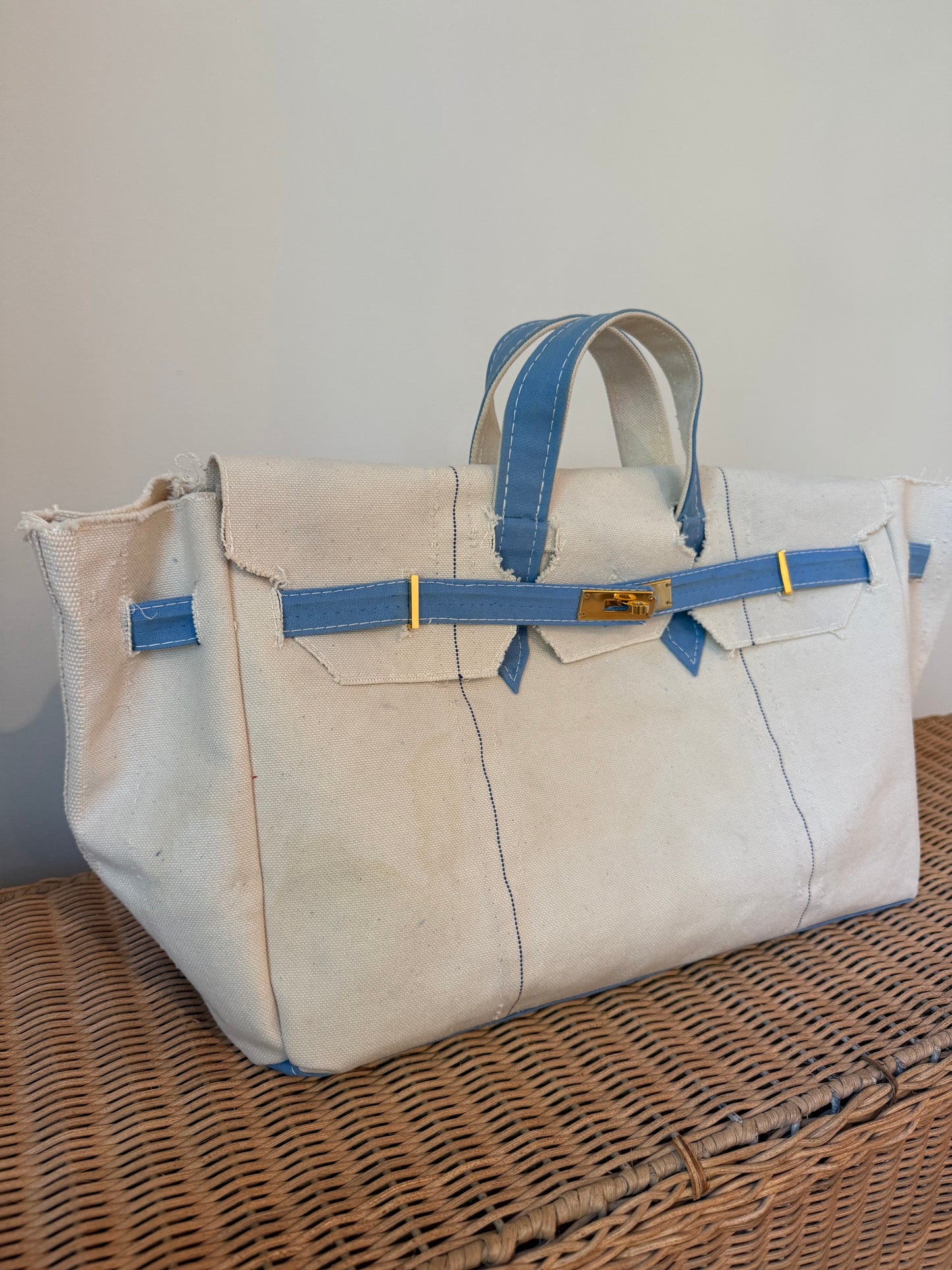The Tote