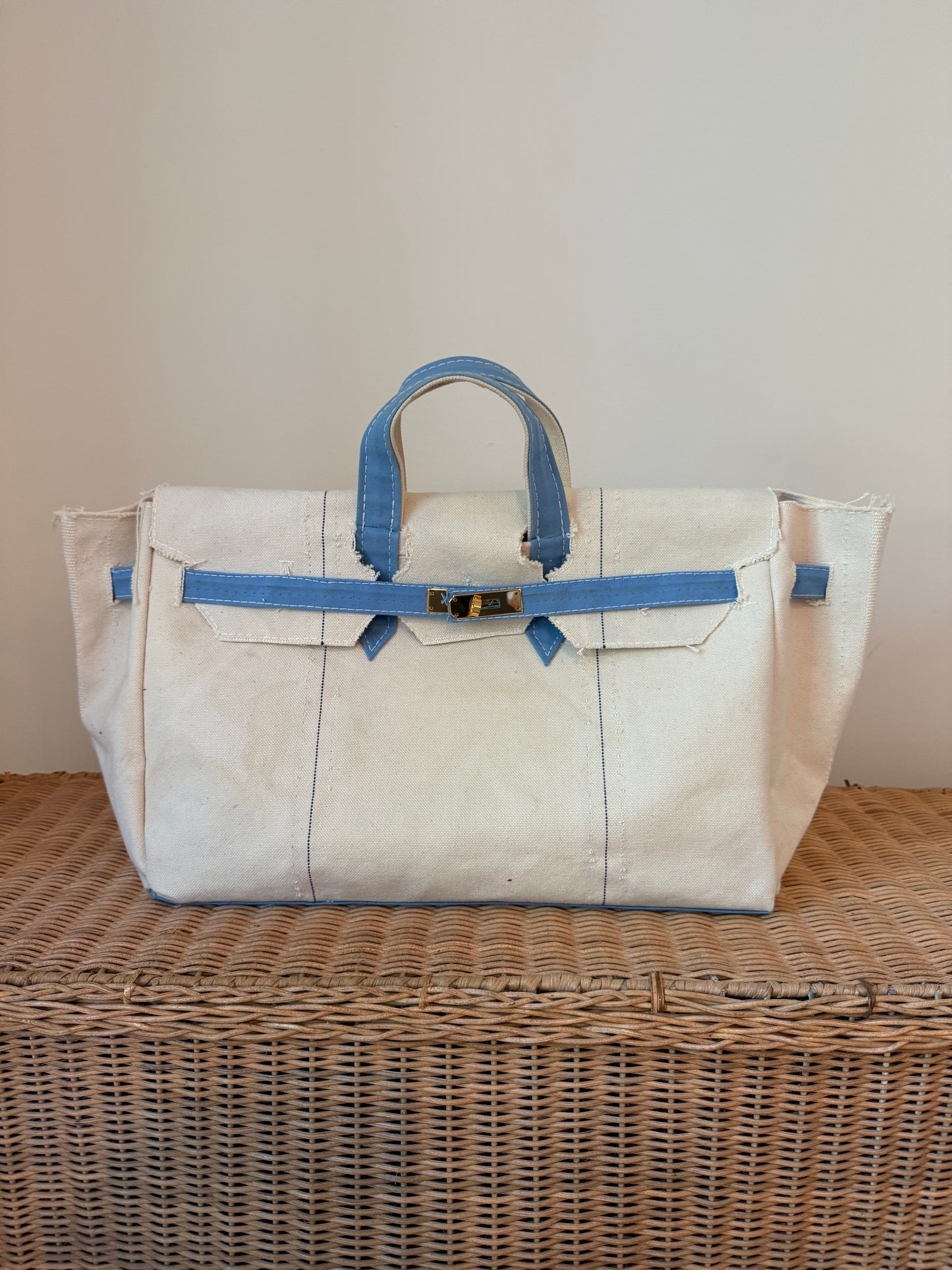 The Tote