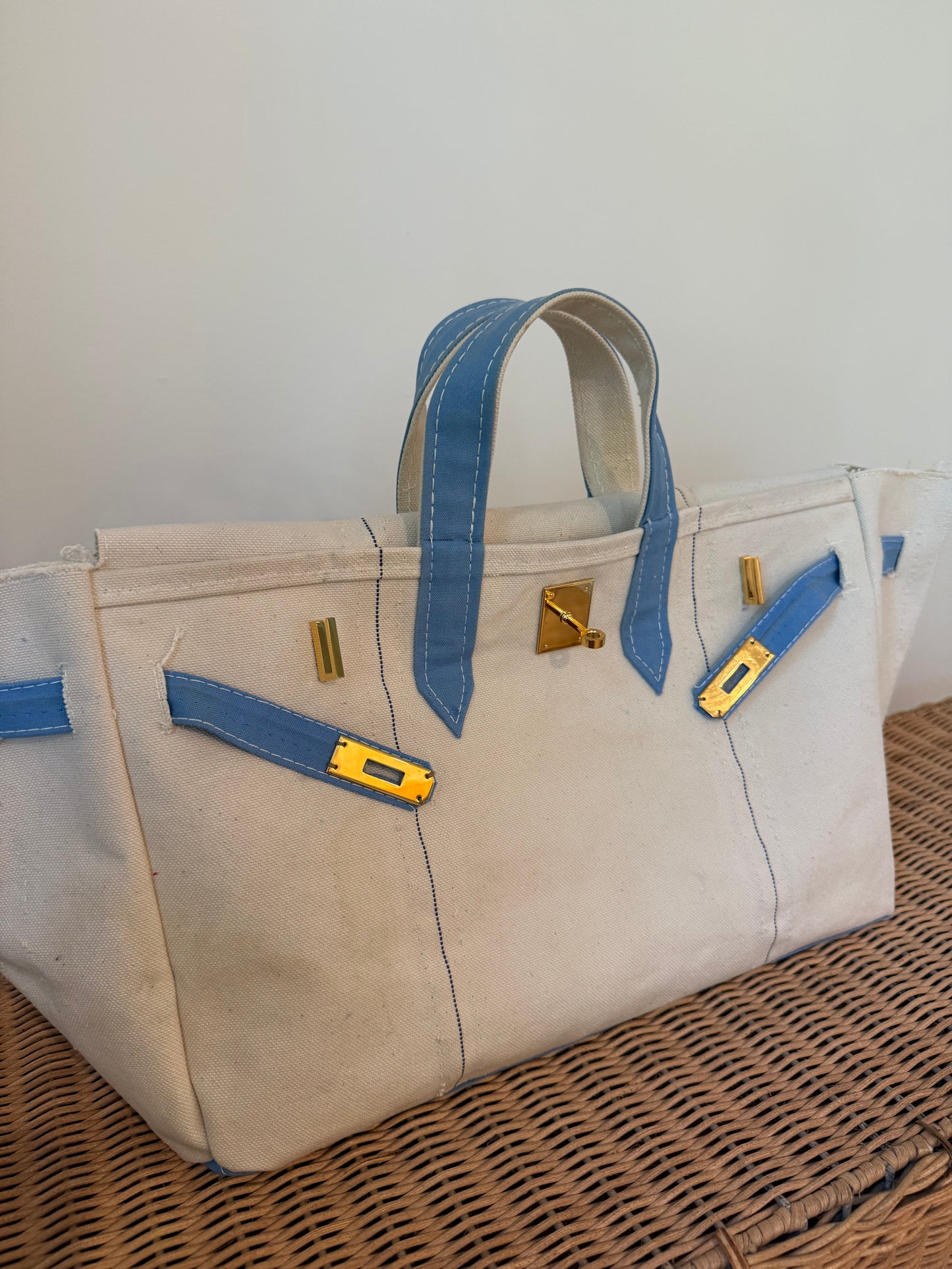 The Tote