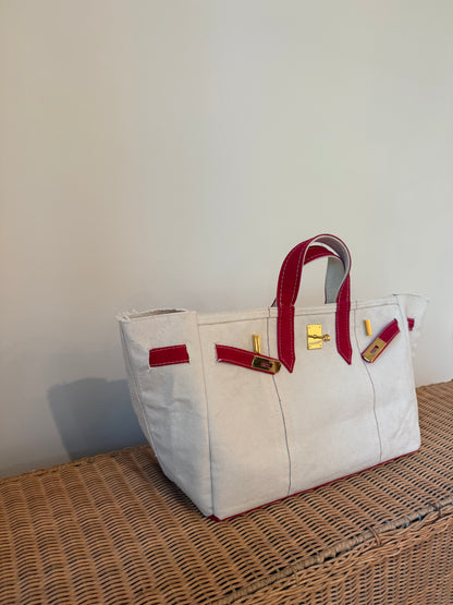 The Tote