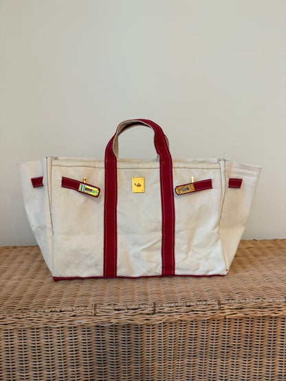 The Tote