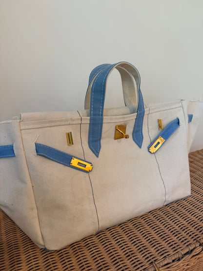 The Tote