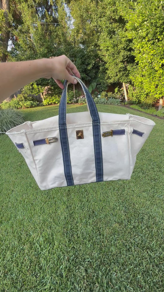 The Tote - Navy